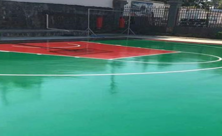 怀柔篮球场翻新地面